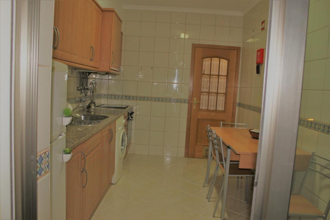 Casa Jasmim, near airport, 6km Faro beach Apartamento Exterior foto